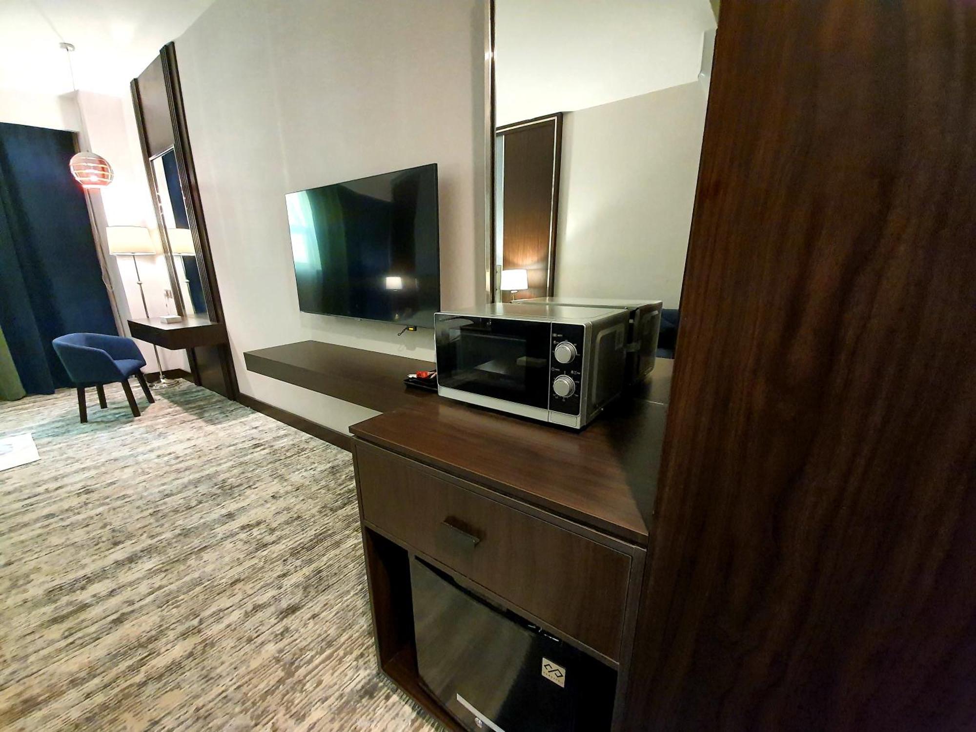 Lily Hotel Suite Mubarraz Al-Hofuf Habitación foto